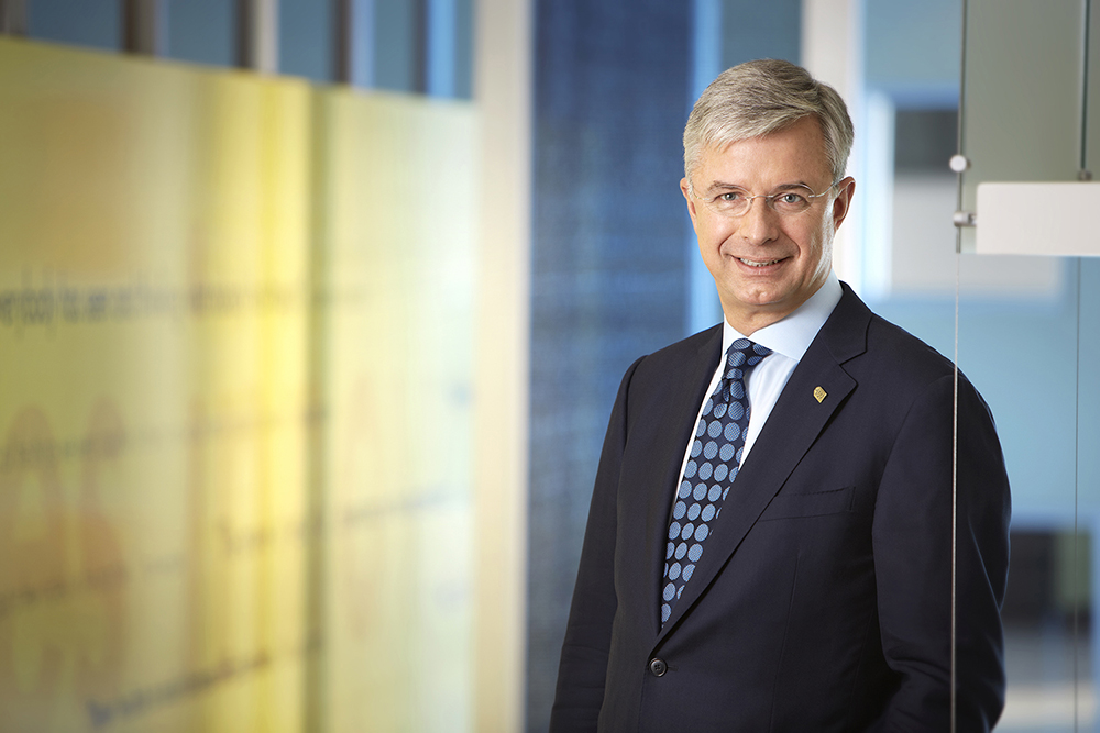 best buy ceo hubert joly